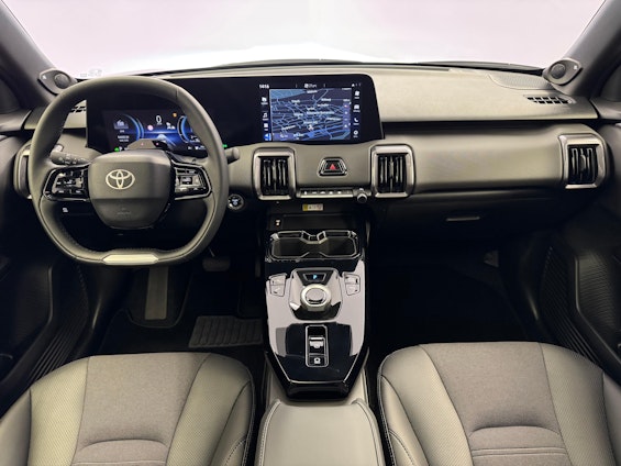 Vehicle image 5 Vehicle image 5