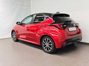 Vehicle image TOYOTA Yaris 1.5 VVT-i HSD GR Sport - Ruote invernali e Free Service inclusi