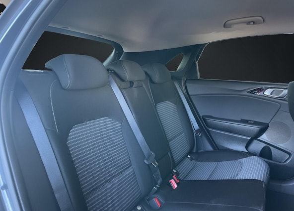 Vehicle image 13 Vehicle image 13