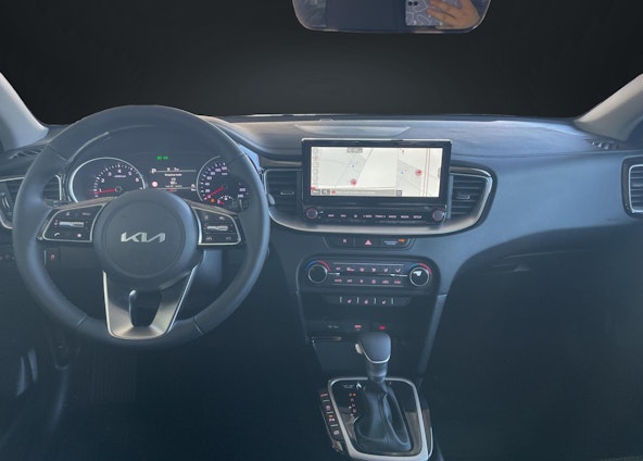 Vehicle image 9 Vehicle image 9