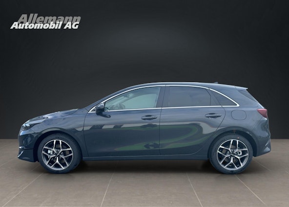 Vehicle image 2 Vehicle image 2