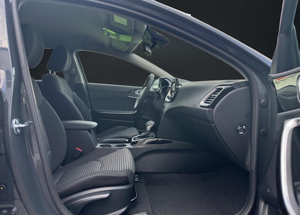 Vehicle image 14 Vehicle image 14