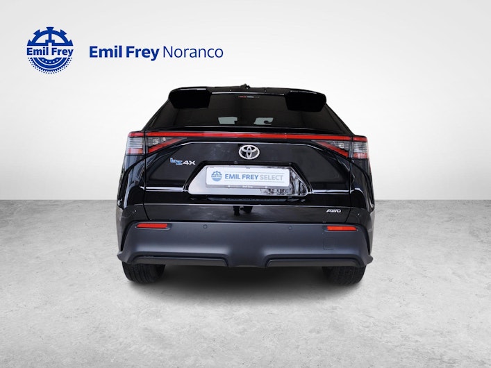 Fahrzeugbild TOYOTA BZ4X