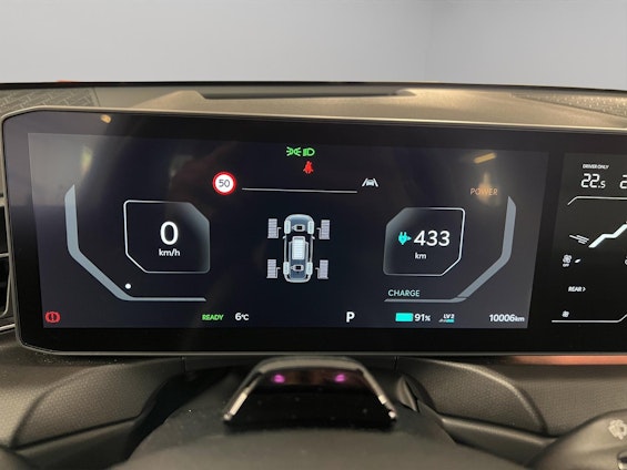 Vehicle image 7 Vehicle image 7