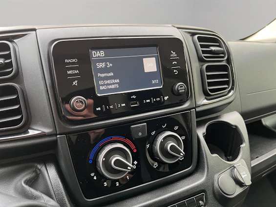 Fahrzeugbild 8 Fahrzeugbild 8