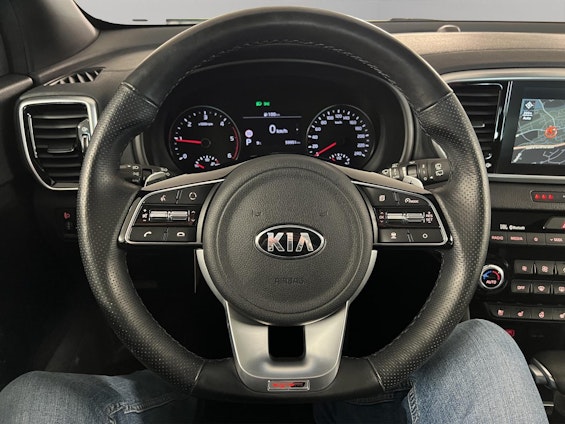 Vehicle image 6 Vehicle image 6