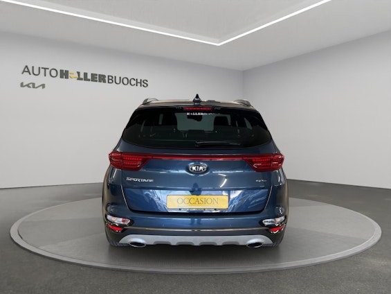 Vehicle image 4 Vehicle image 4