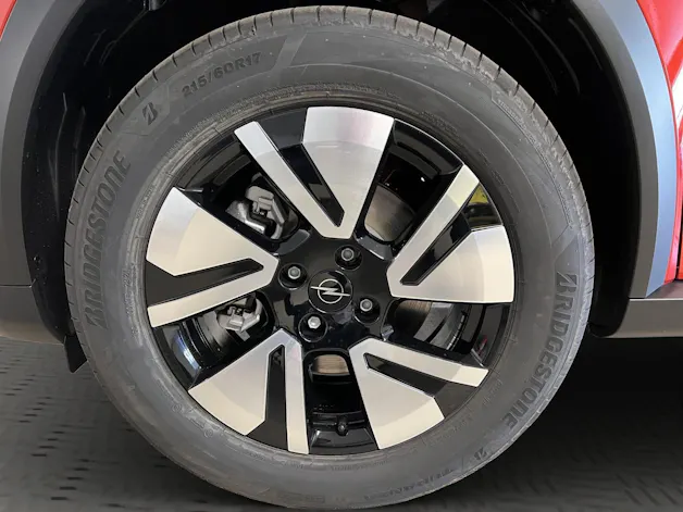 Opel Frontera-e GS