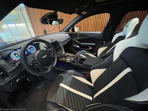 Vehicle image ASTON MARTIN DBX 707 4.0 V8 Bi-Turbo