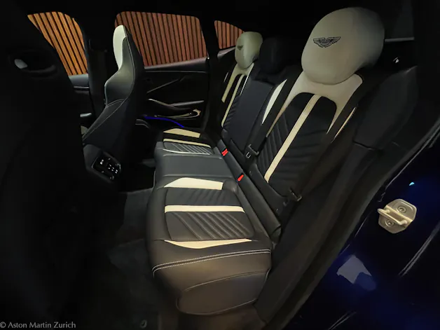 Aston Martin DBX 707 4.0 V8 Bi-Turbo