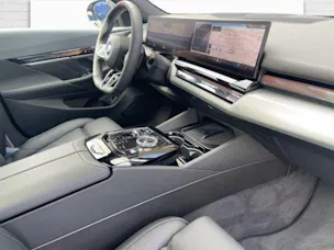 BMW i5 M60 xDrive Touring