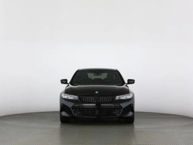 BMW 330d xDrive SAG