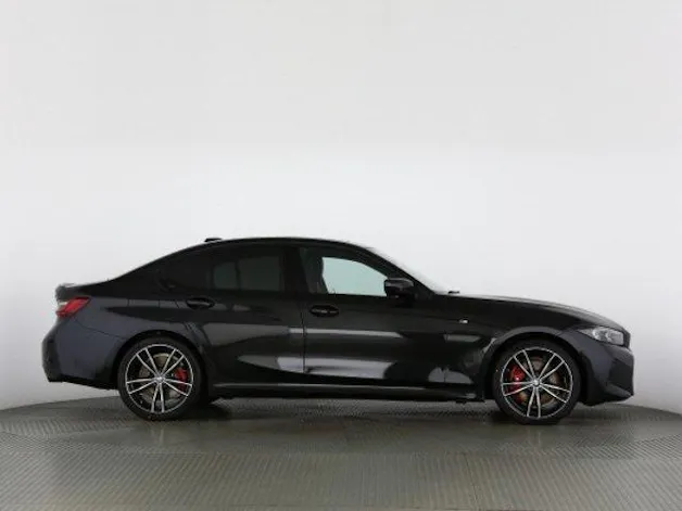 BMW 330d xDrive SAG