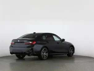 BMW 330d xDrive SAG