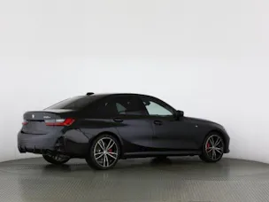 BMW 330d xDrive SAG