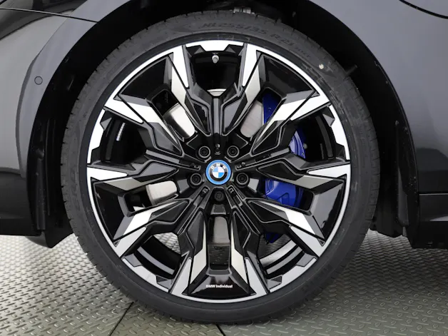 BMW 550e xDrive