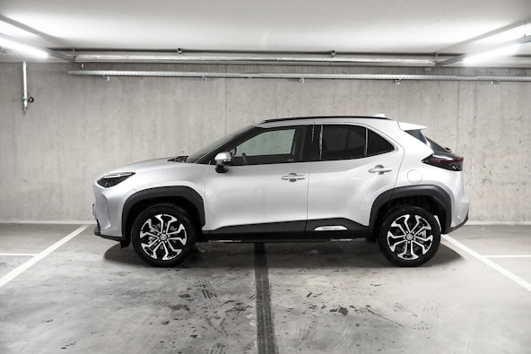 Vehicle image 3 Vehicle image 3