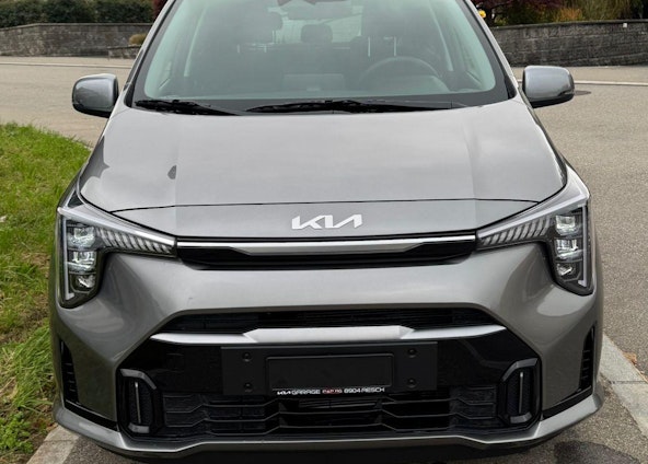 Vehicle image 2 Vehicle image 2