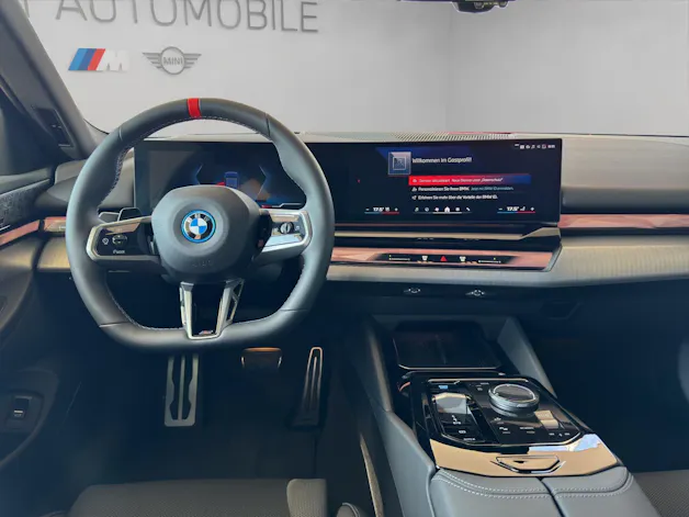 BMW i5 M60 xDrive