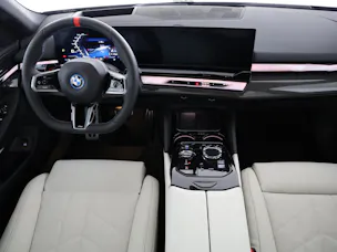 BMW i5 M60 xDrive