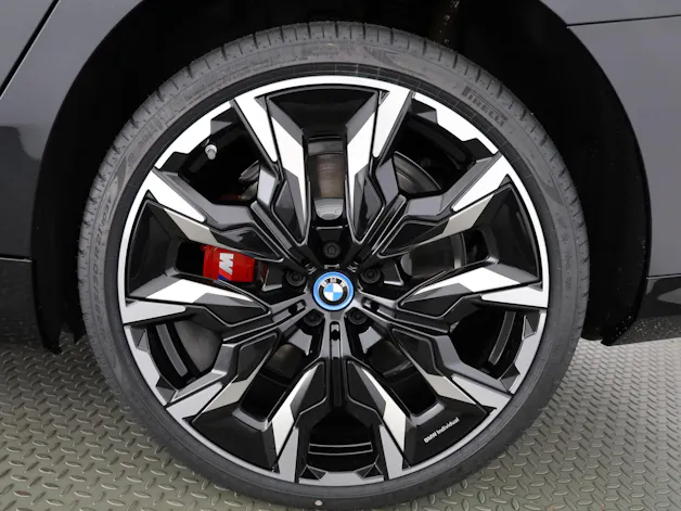 BMW i5 M60 xDrive