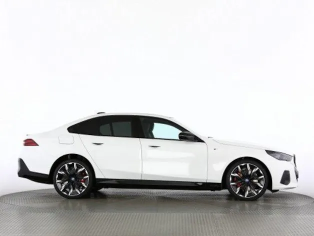 BMW i5 M60 xDrive
