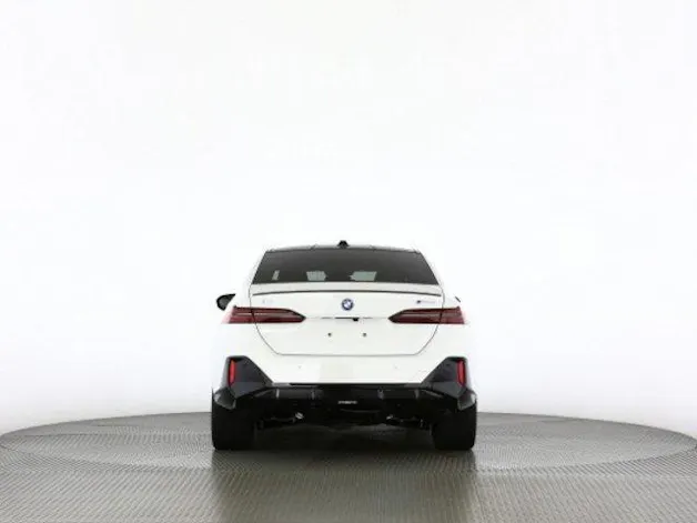 BMW i5 M60 xDrive