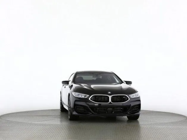 BMW M850i xDrive Coupé