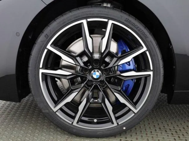 BMW M850i xDrive Coupé