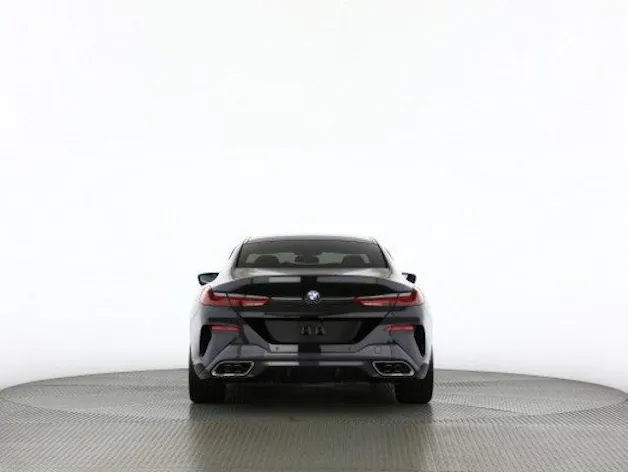 BMW M850i xDrive Coupé