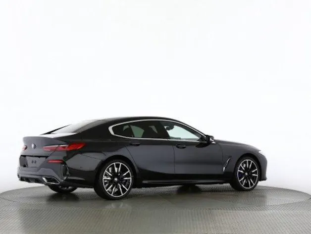 BMW M850i xDrive Coupé