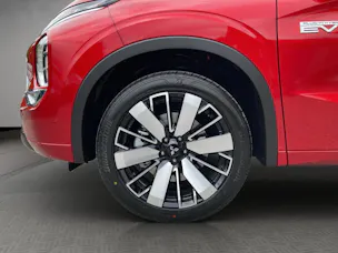 Mitsubishi Outlander 2.4 PHEV Instyle 4x4