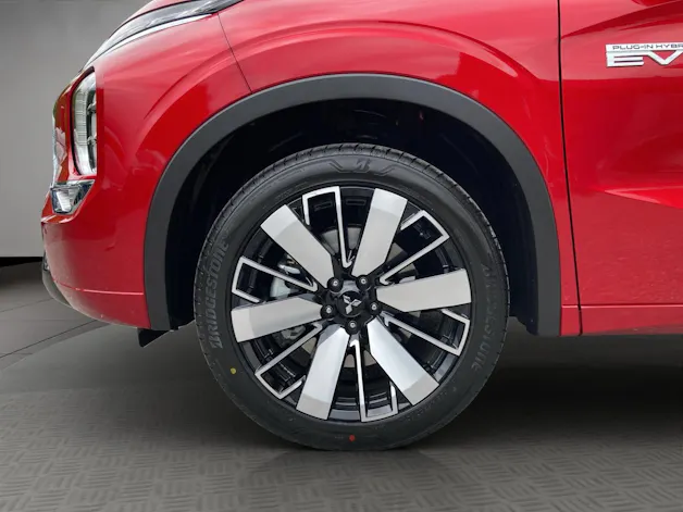 Mitsubishi Outlander 2.4 PHEV Instyle 4x4