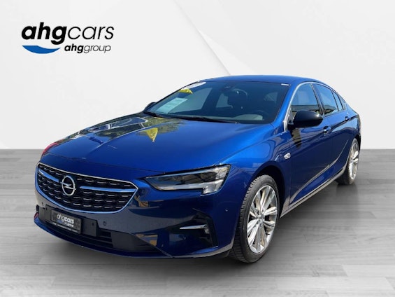 First vehicle image