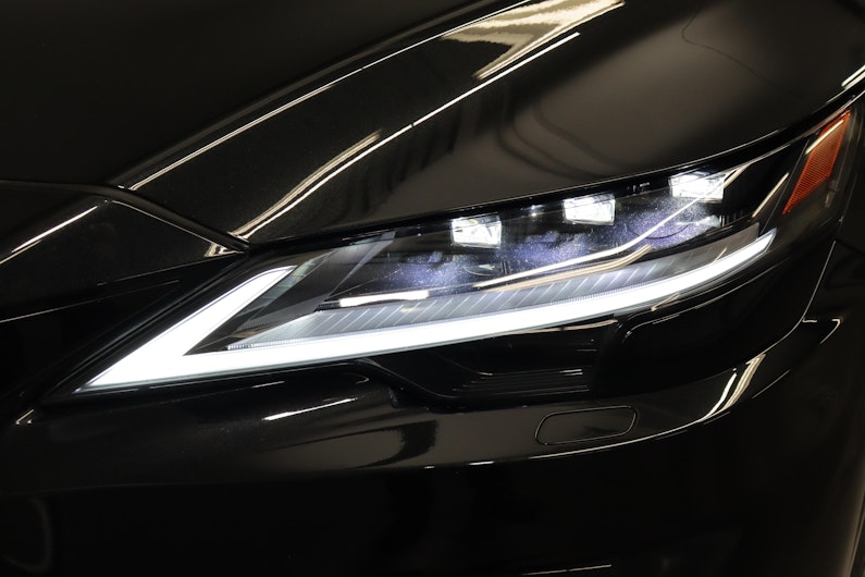 Vehicle image LEXUS RX