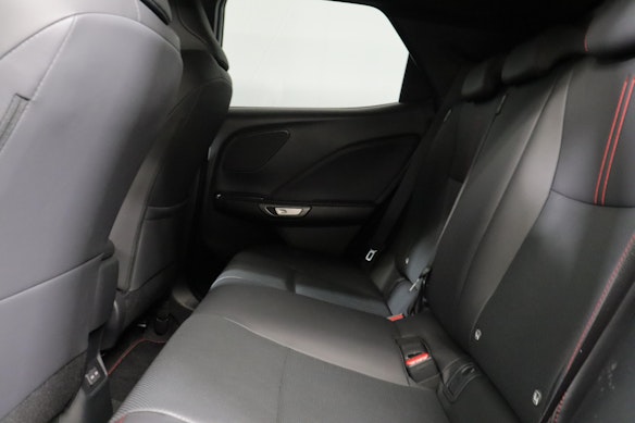 LEXUS LBX 1.5 Hybrid Emotion AWD 3