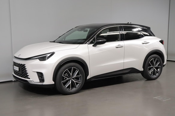 LEXUS LBX 1.5 Hybrid Emotion AWD 1