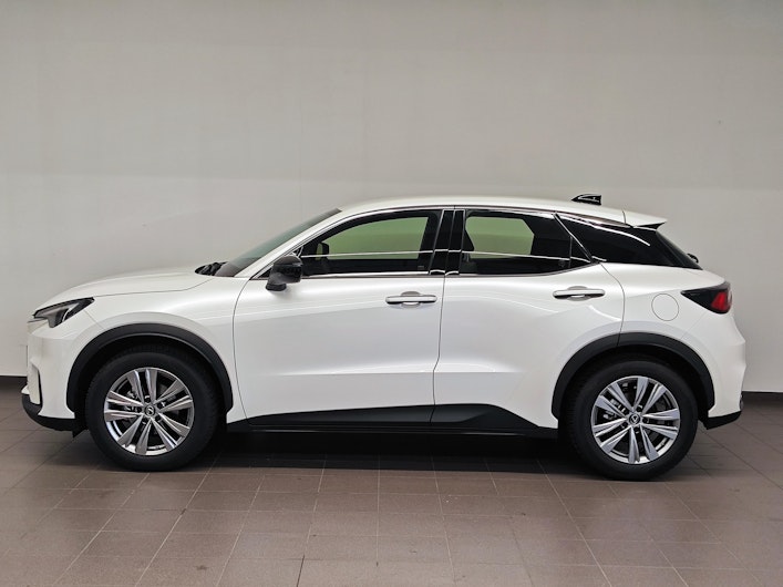 Vehicle image LEXUS LBX