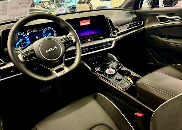 Vehicle image 6 Vehicle image 6