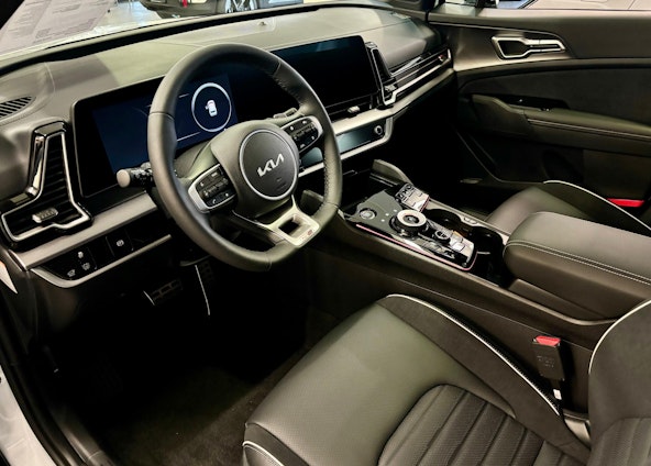 Vehicle image 5 Vehicle image 5