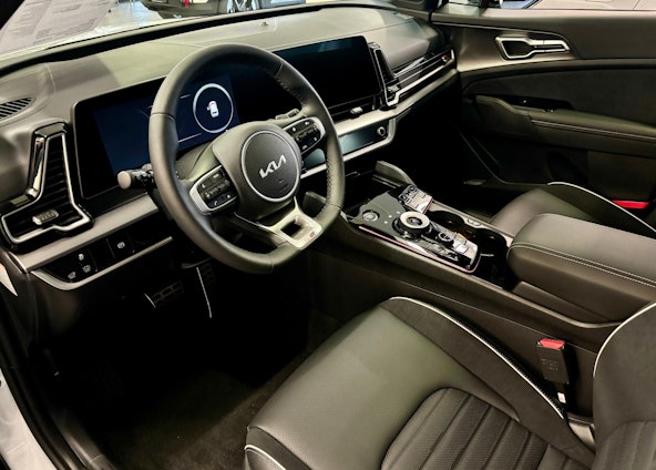 Vehicle image 15 Vehicle image 15