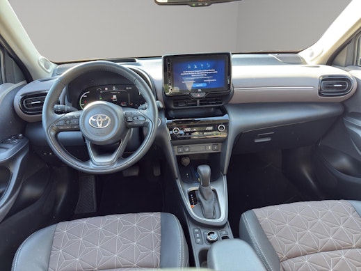 TOYOTA Yaris Cross 1.5 VVT-i HSD Elegant AWD-i 3