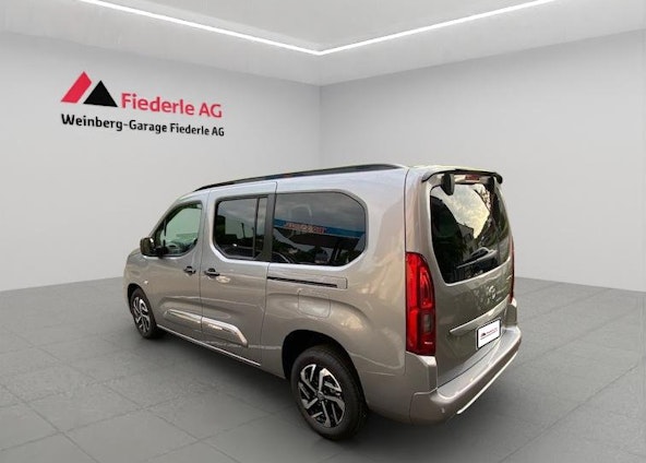 Vehicle image 2 Vehicle image 2