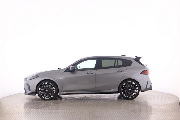 BMW M135i xDrive 3