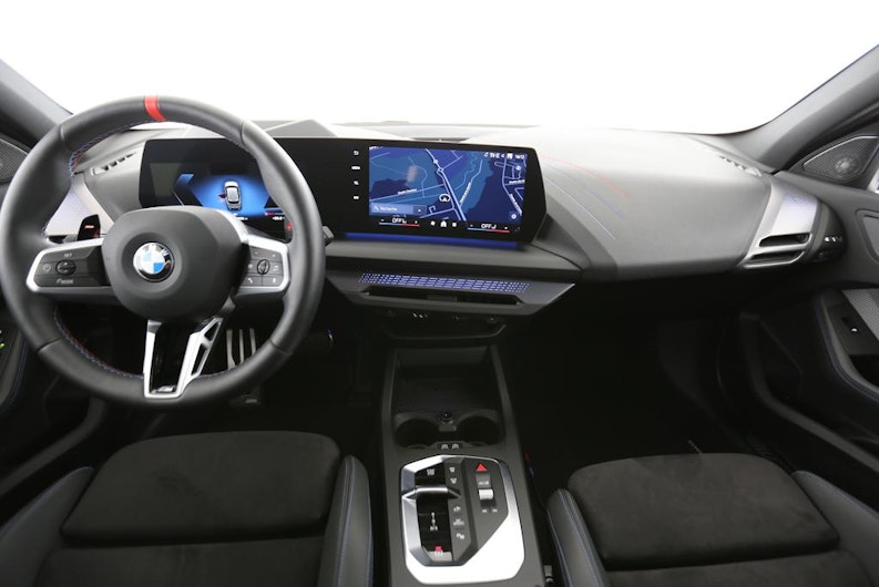 Vehicle image BMW 1 SERIES