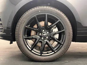 Land Rover Range Rover Velar 3.0 D I6 300 Dynamic SE