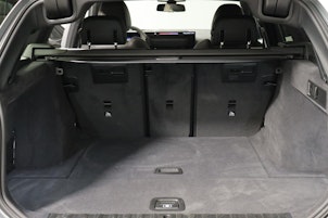 Vehicle image BMW 320d xDrive SAG Touring