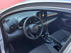 Toyota Yaris 1.5 VVT-i HSD Trend
