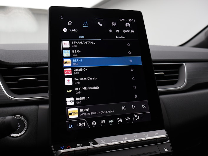 Vehicle image MITSUBISHI ASX