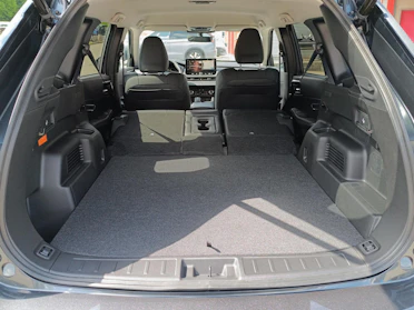 MITSUBISHI OUTLANDER 17